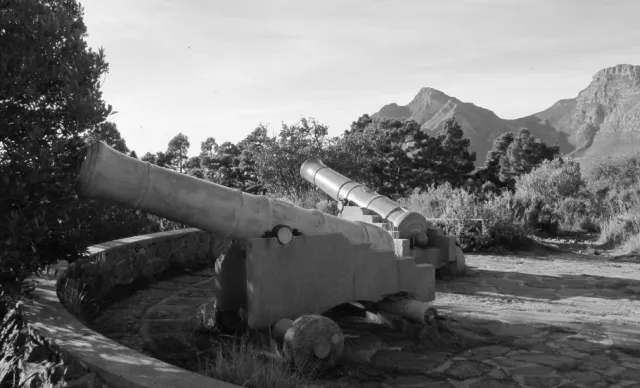 Kramat Cannons (Signal Hill)